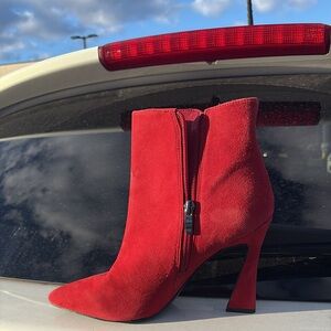 Elegant Red Suede Heeled Boots